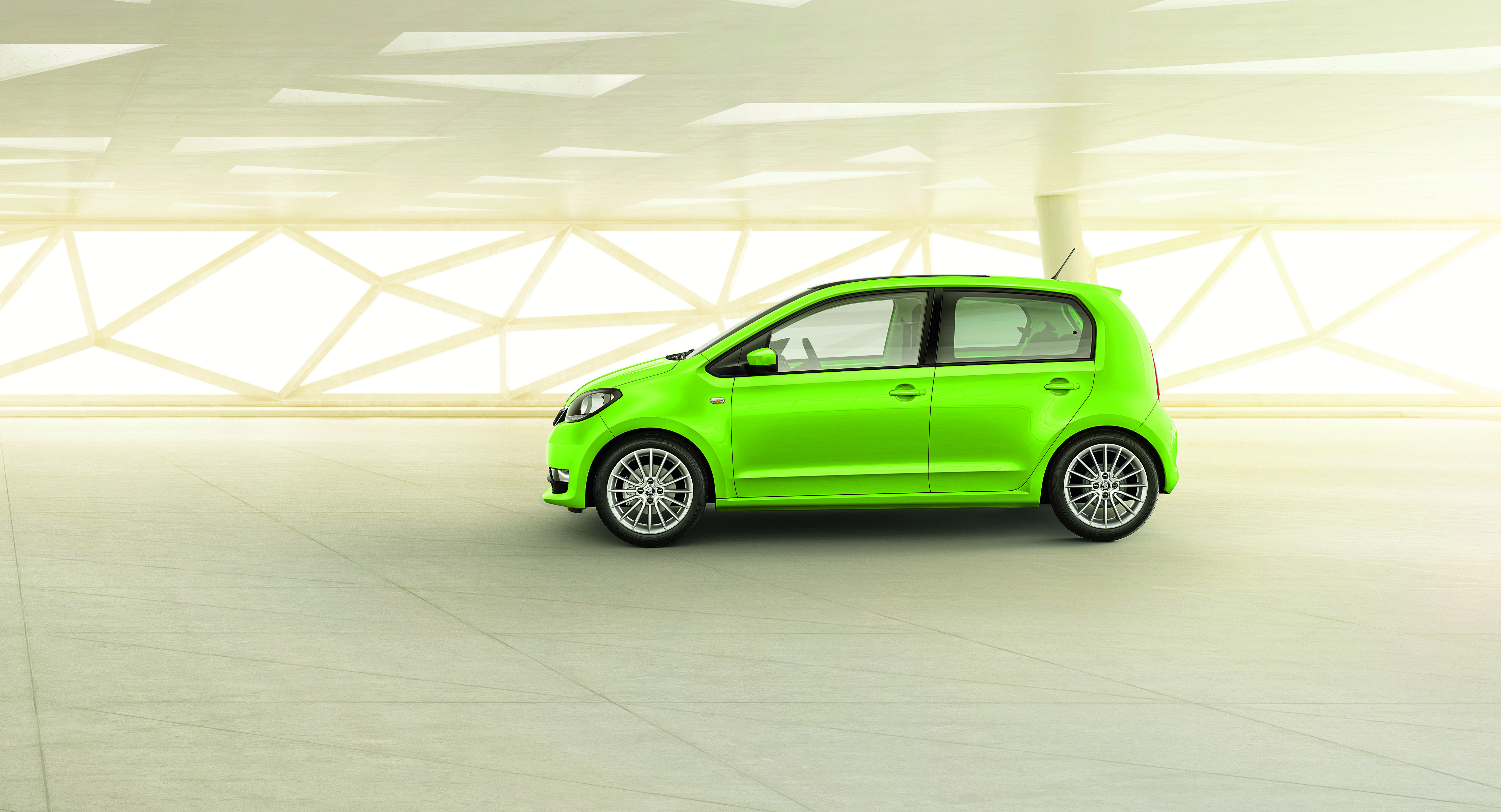 Bildet viser en vanlig CITIGO. CITIGO E kan se noe annerledes ut.