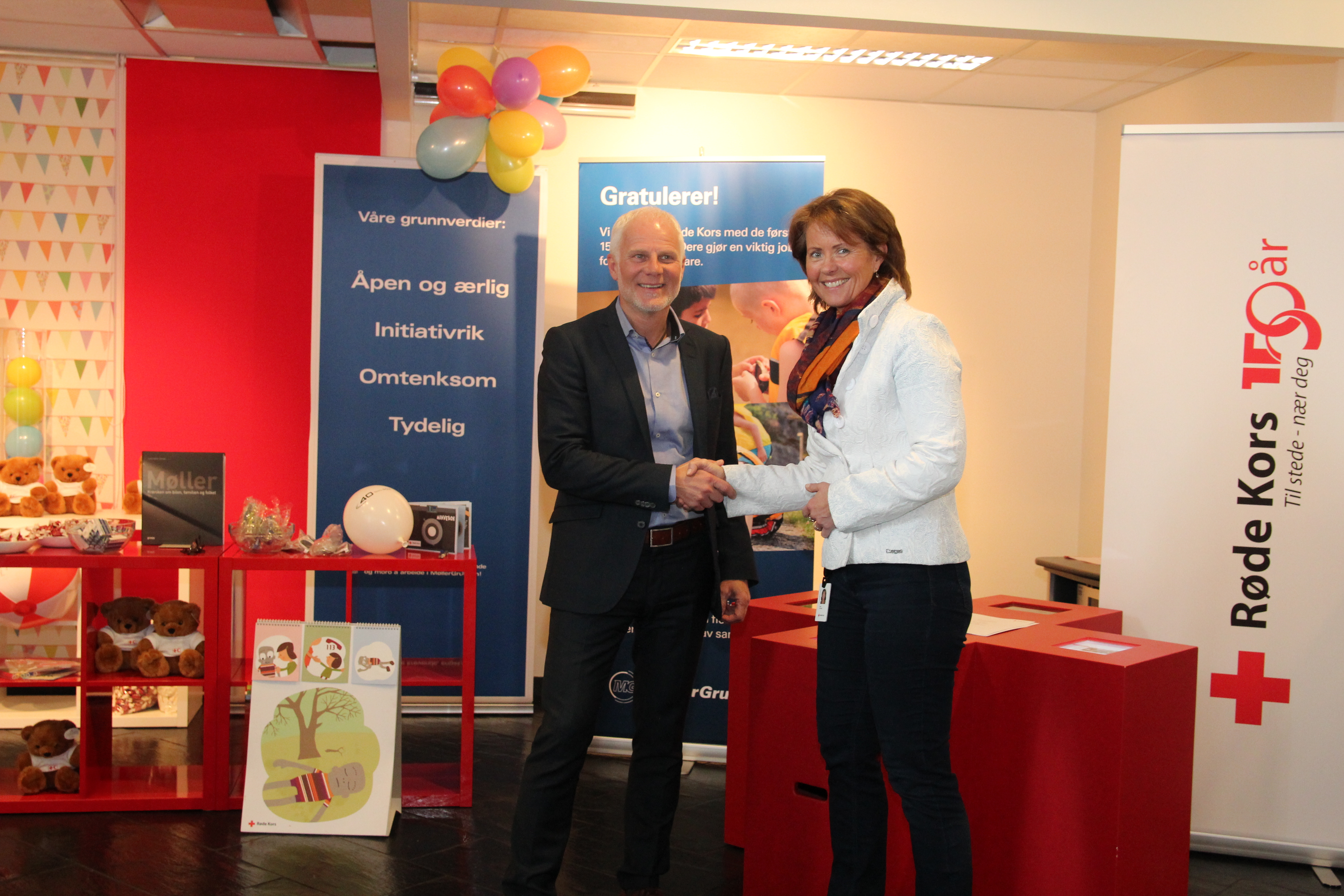 MENTOR-samarbeid Åsne Havnelid, Generalsekretær i Norges Røde Kors og Paul Hegna, direktør for Kommunikasjon og Samfunnsansvar i MøllerGruppen.