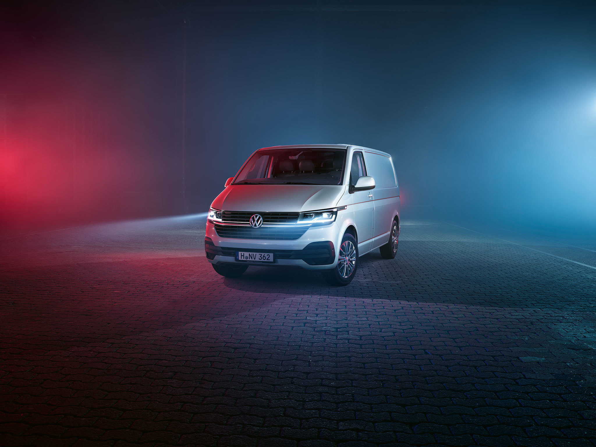 Den nye Transporter T6.1 vil debutere i München med et rikere utvalg karosserivarianter enn noen gang tidligere: Ren varebil, personbil og som pick-up med singel- og dobbelkabin.