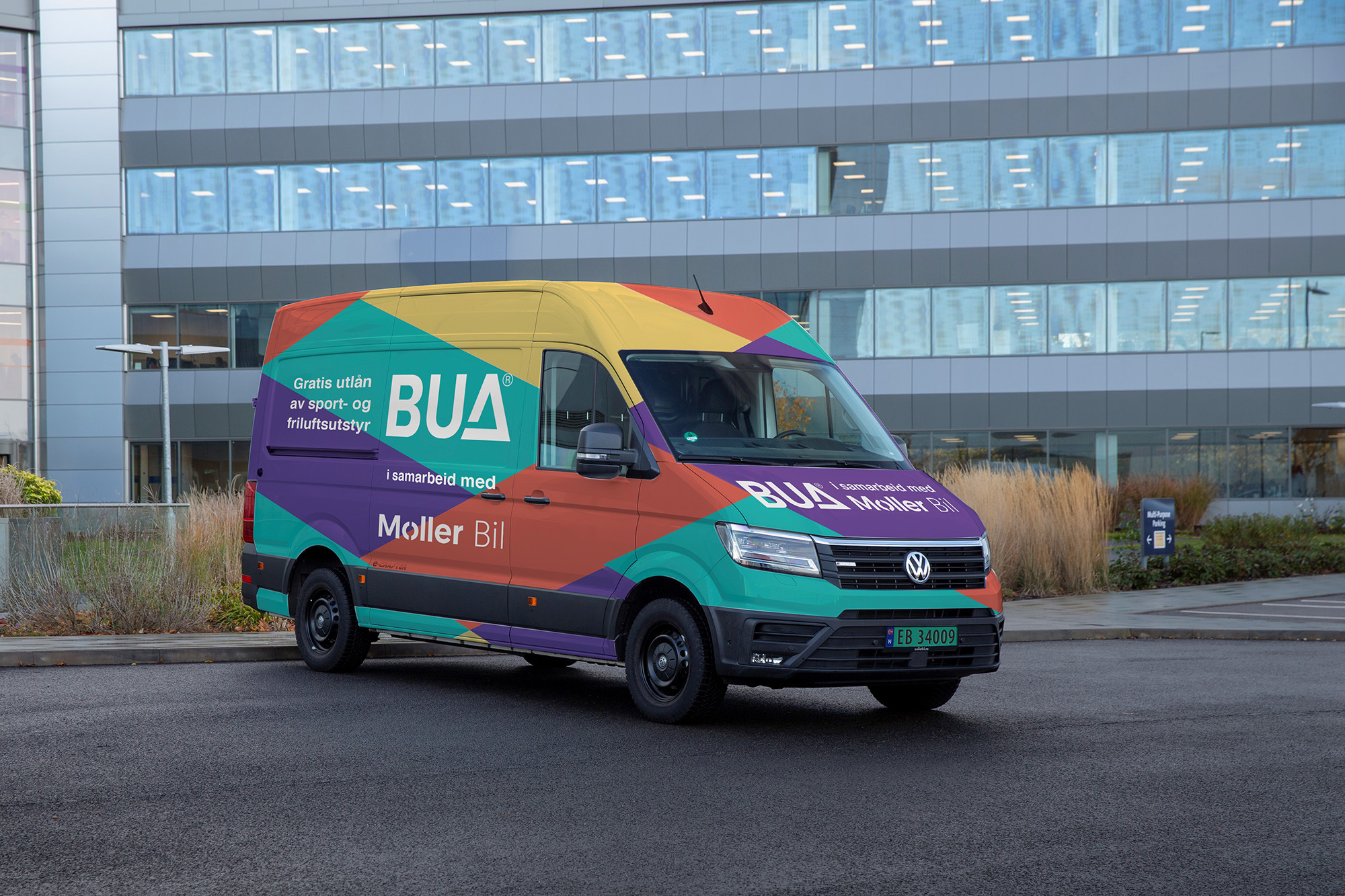 Møller Mobility Group ønsker nå å støtte BUAs arbeid i Oslo ved at BUA får disponere to Volkswagen e-Crafter varebiler i to år